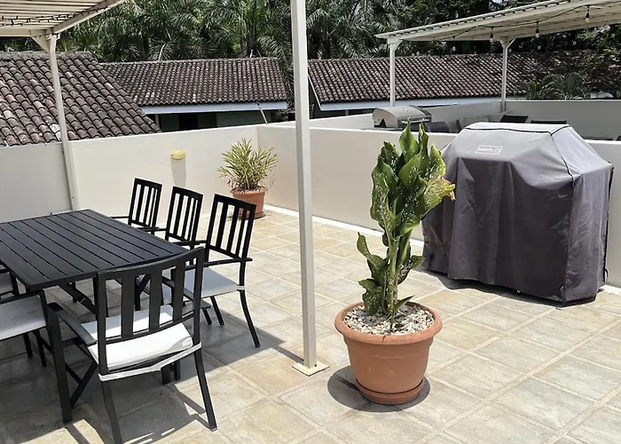 Sandy Shore Two Bedroom Across * Coco